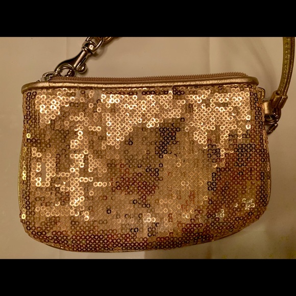 Gold Sequin Coach Wrislet - Picture 3 of 4
